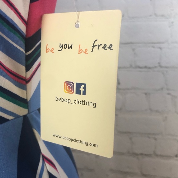 Striped Chevron Keyhole Skater Dress - Picture 4 of 7